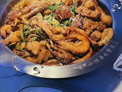-徐记小怪兽肉蟹煲店(哈西万达金街店)