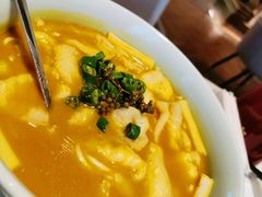 招牌鲜青椒水煮巴沙鱼-俏江南天津时尚曲艺主题餐厅(马场道店)