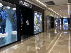 -MONCLER(武汉国际广场店)