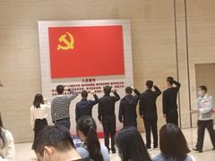 -一大会址·新天地(地铁站)