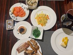 -广州万富希尔顿酒店·感趣自助餐厅·金秋蟹宴生蚝海鲜刺身