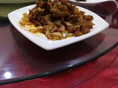 -绿岛酒楼(小海地店)
