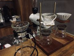 -ZING COFFEE 镜咖啡