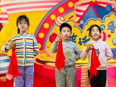 -蓝话筒·少儿成人演讲口才·主持朗诵·戏剧表演(大华第一坊店)