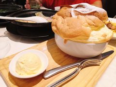 -港丽餐厅(高德置地店)