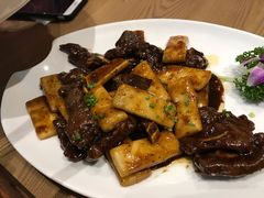 牛仔骨炒年糕-930私房菜(欧阳路店)