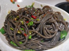酸辣蕨根粉-一把骨(盐市口店)