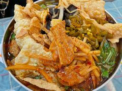 螺丝肉汤粉-红鼻子桂林米粉(金唐新光界店)