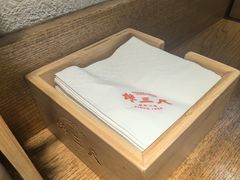 -馋三尺蟹粉小笼(人民广场店)