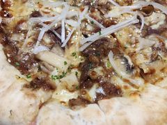 日式炙烤牛肉比萨-菲滋意式餐厅(西溪印象城店)