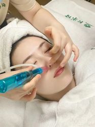 -卡尔诗·科技美肤连锁