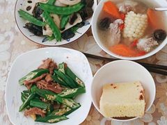 -爱月宝月嫂·育儿嫂(哈尔滨总店)