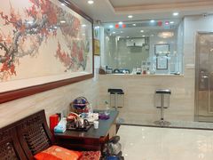 店内-泓达名表黄金奢侈品回收