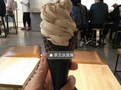 焦糖海盐冰淇淋-喜茶(深圳东门1234店)