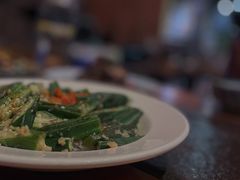 蒜蓉粉丝蒸秋葵-上楼私房菜(院士路店)