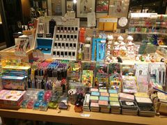 -猫的天空之城概念书店(苏州诚品店)