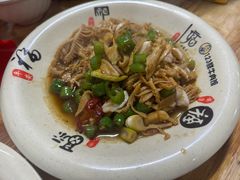 -何永光123鲜牛肉馆(1号店)