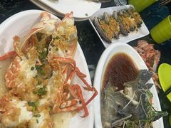 -小海豚•老字号海鲜餐厅(天涯店)