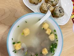 油豆腐牛肉粉丝汤（咖喱）-小杨生煎(成山巴黎春天店)