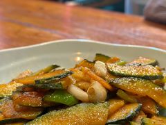 -柴窝堡22号辣子鸡·传承新疆菜