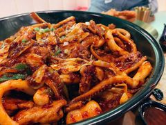 招牌辣鱿鱼五花肉煲-HOTISLAND海鸡岛·韩国料理(江南西店)