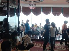 -荣誉国际酒店-云顶旋转餐厅