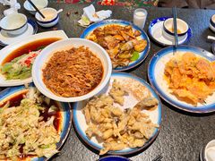 -靠山屯东北农家菜(八龙桥雅苑店)