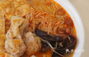 Snail Cloud Noodles