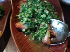 大理风味葱椒鸡-花马天堂云南餐厅 Lost Heaven(高邮路店)