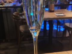 -临界音乐酒馆·小龙虾·江湖菜(华熙LIVE·鱼洞店)