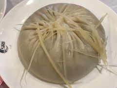 蟹黄汤包一笼-鸿运酒楼