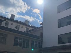 -阿婆情腊排骨火锅(金虹路店)