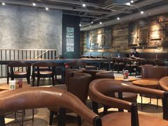 大堂-星巴克(上海虹桥南丰城办公楼店)