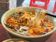 -粉家柳州螺蛳粉(杨宅路店)