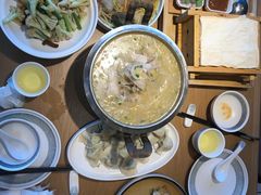 -天怡興·百年蒸饺(中心书城店)