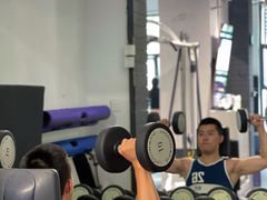 -汗水空间私教健身连锁(SM广场店)