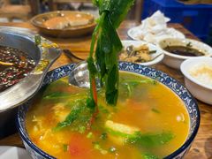 -乡土特色.冷锅鱼.牦牛肉汤锅