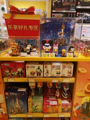 -乐高授权专卖店(朝阳大悦城店)