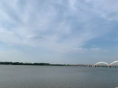 -人民防洪胜利纪念塔