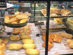 -Caidie Bakery采蝶轩(百越店)