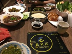 -龙聚德北京烤鸭(沙坪坝华宇A馆店)