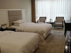 -上海怡沁园度假酒店