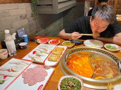 -渝都辣夫重庆老火锅(华新店)