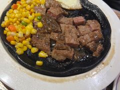 -牛排叔叔自助餐厅(太原万达店)