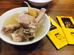 招牌肉骨茶-松發肉骨茶(牛车水店)