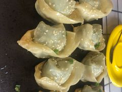 老上海猫耳朵-LouisTime路易时光(蕴川路店)