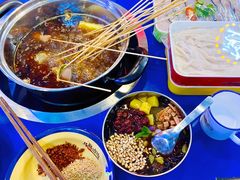 扯面-马路边边火锅串串(观前街店)