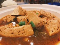-侬佳蒸菜馆(听潮店)