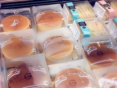 -85度C(生甜甜圈研究工坊·上海平凉店)