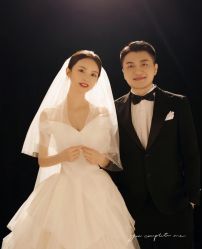 -喜爱高定婚纱摄影